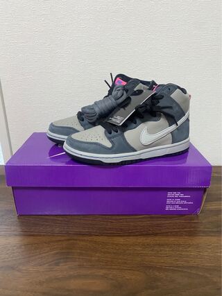 ナイキ SB ダンク ハイ プロ "ミディアム グレー" 23cm