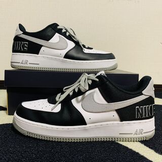 ナイキ エア フォースワン LV8 EMB "キングス" 28cm