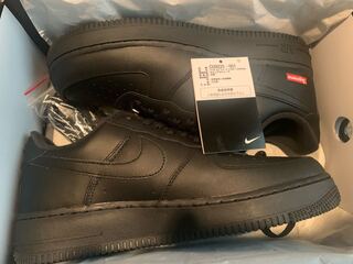 シュプリーム × ナイキ エアフォース1 ロー "ブラック" CU9225-001 27cm