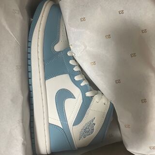 BQ6472-141 W AJ1 Mid 23cm