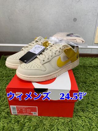ナイキ ウィメンズ ダンク ロー "バナナ" 24.5cm