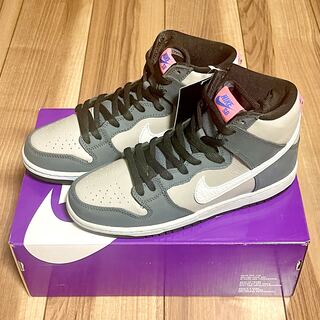 ナイキ SB ダンク ハイ プロ "ミディアム グレー" DJ9800-001 26cm