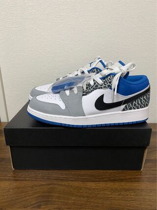 Nike Air Jordan1 low GS トゥルーブルー 25cm