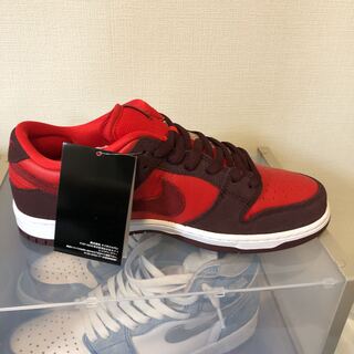 ナイキ SB ダンクロー "チェリー" DM0807-600 27.5cm