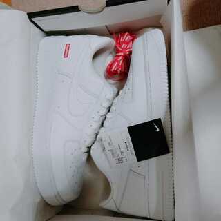 シュプリーム × ナイキ エアフォース1 ロー "ホワイト" 28cm