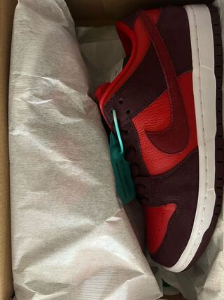 ナイキ SB ダンクロー "チェリー" 26cm