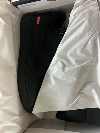 シュプリーム × ナイキ エアフォース1 ロー "ブラック" 26cm