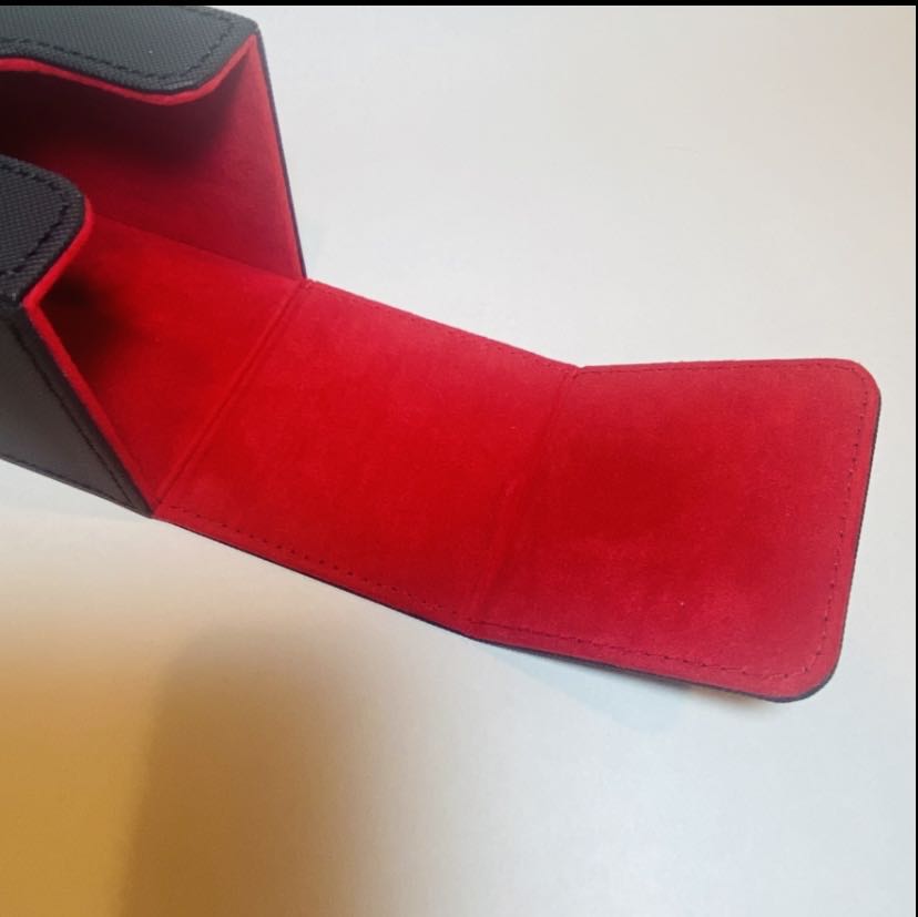 レザーデッキケース レッド ブラック