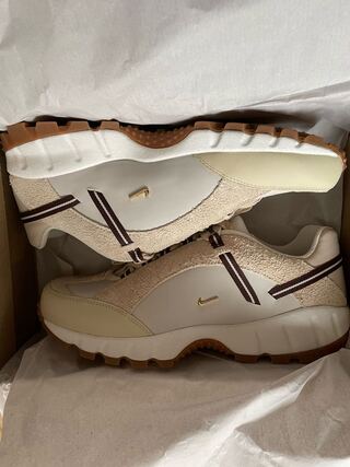 ジャックムス × ナイキ エアフマラLX Light Bone and Gold 29cm