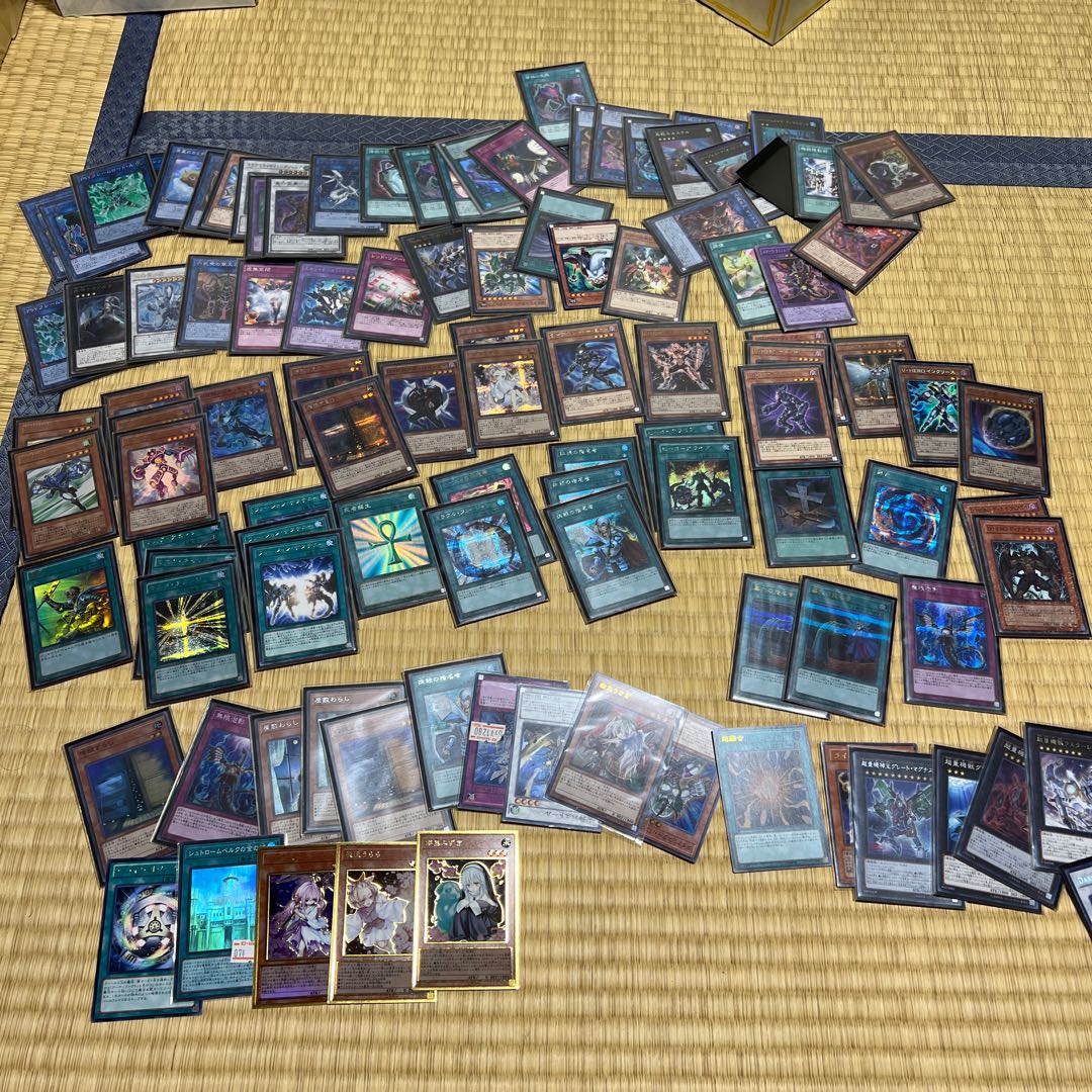 Yu-Gi-Oh! Sleeve Card Retired Item