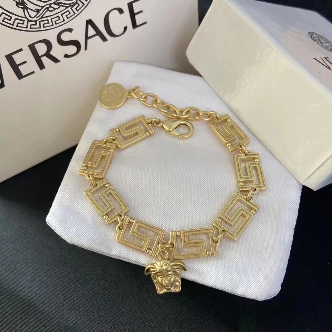 Bianca Saatchi Bracelet 1枚