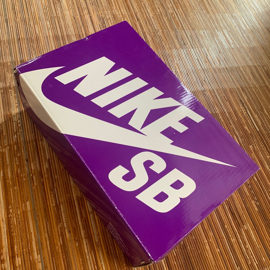 NIKE SB DUNK LOW "RED PLUM" 27cm