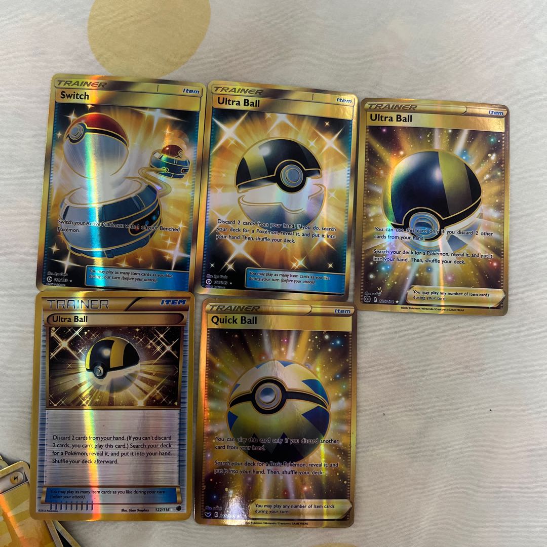 100 Pokémon cards in English