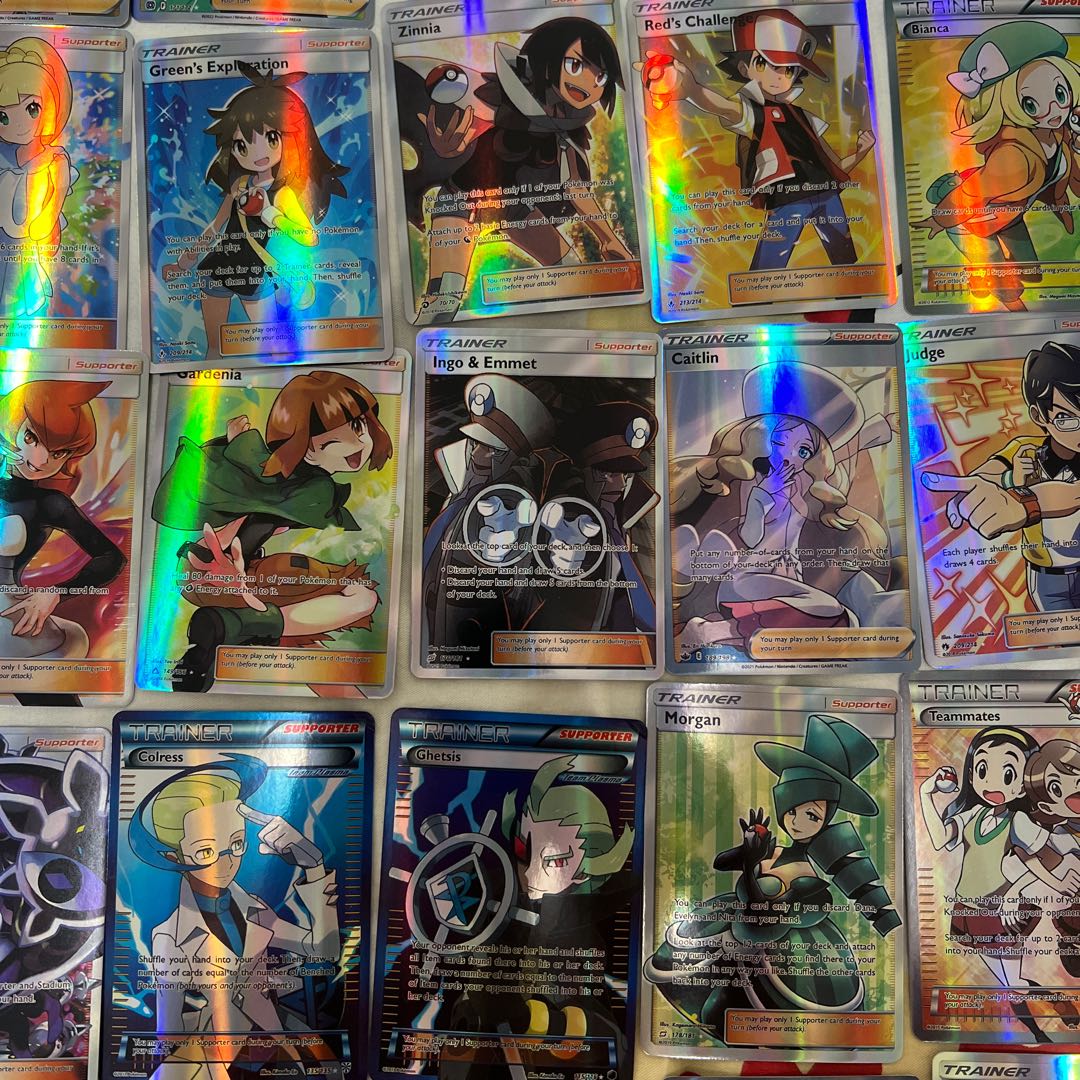 100 Pokémon cards in English