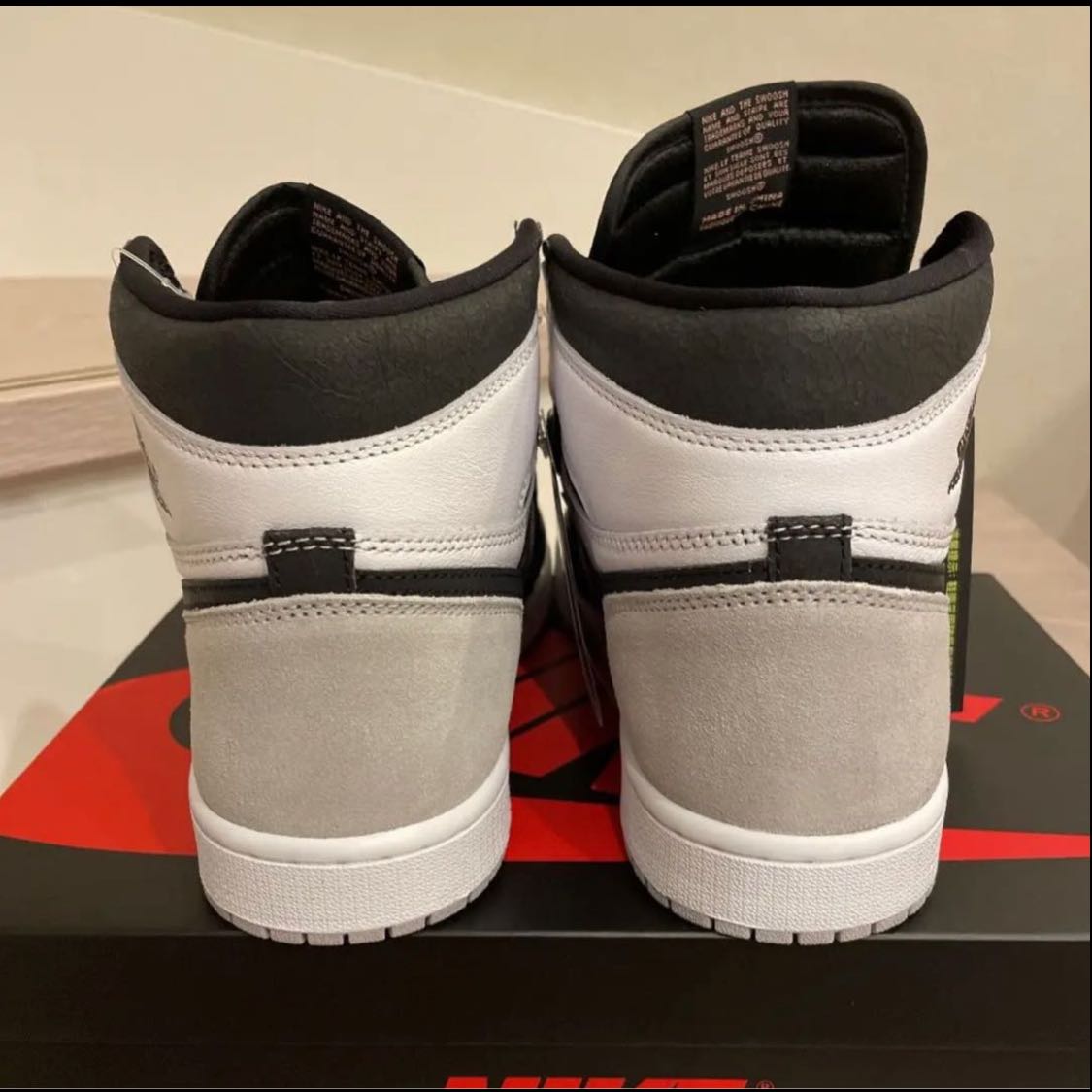 Nike Air Jordan 1 High OG Bleached Coral 28cm