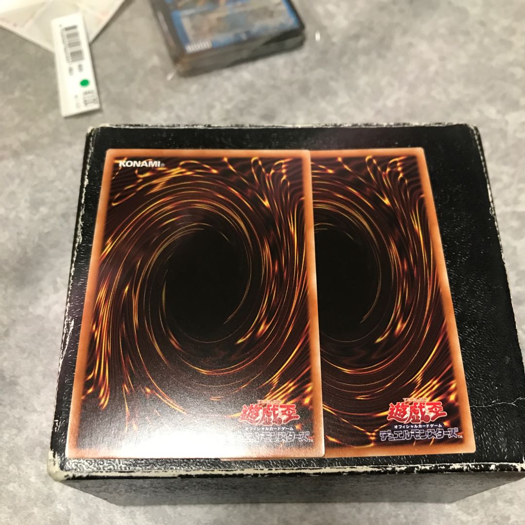 Dinolfia kentregina, 2 ultra-rare.