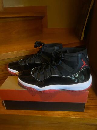 AIR JORDAN 11 BRED 28.5cm