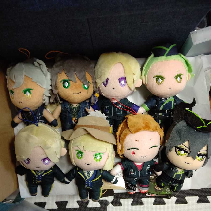 Twisted Wonderland Twisted Romeo's Blue Sky Skate Reading Stars