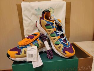 Sean Wotherspoon × Disney × adidas Superturf Adventure "Jiminy Cricket" 29cm