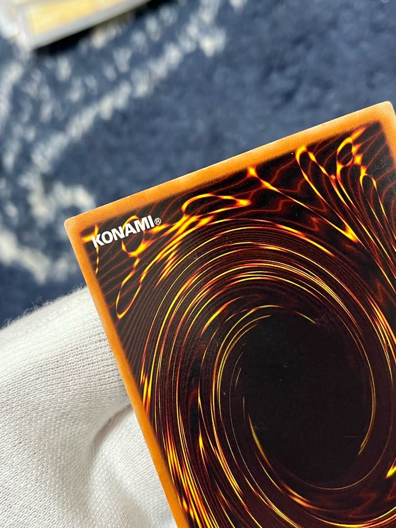 Yu-Gi-Oh Blue-Eyes White Dragon Snubbull Eyes Ho Wight Dragon 2nd Period Ultra