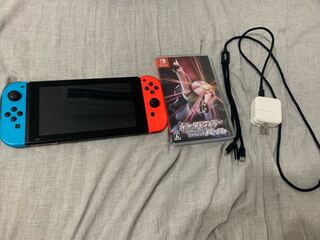 任天堂Switchとポケットモンスターシリーズパールリメイク版のカセットの2点セット