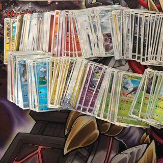 あまりカード(キラ)次のページにもある