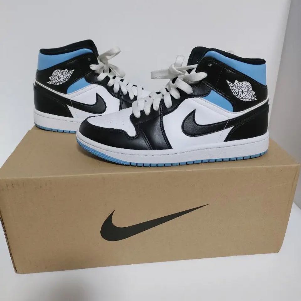 nike jordan 1 mid bq6472-102 24cm