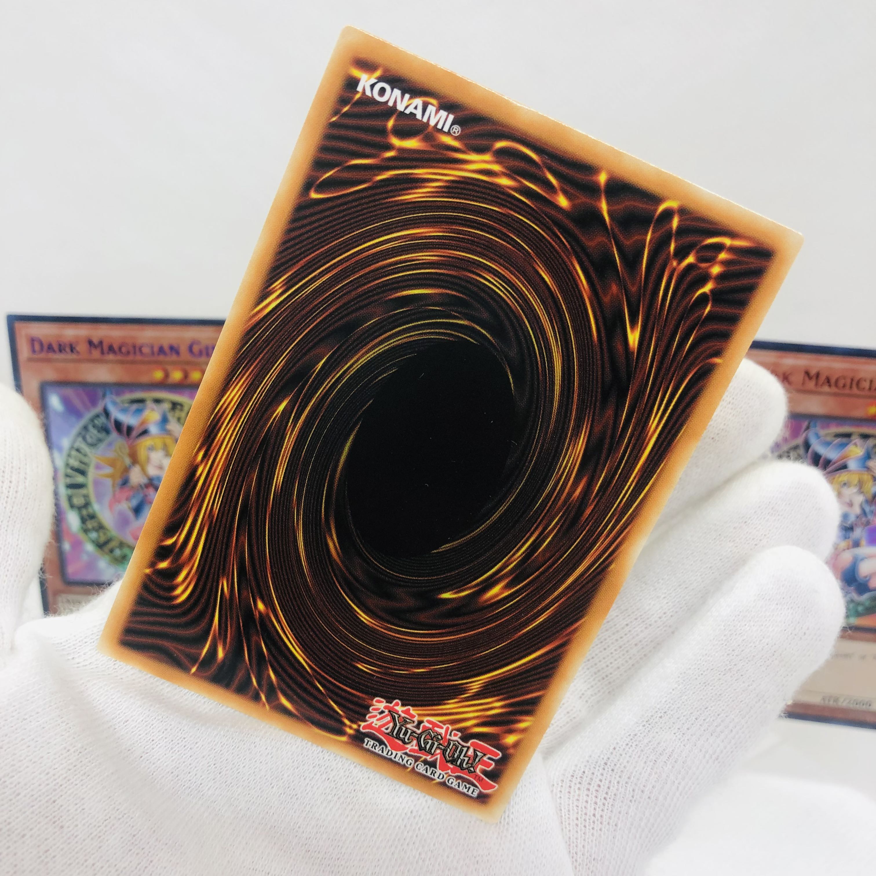 Yu-Gi-Oh! English Black Magician Girl Ultra Rare Snubbull Red Set