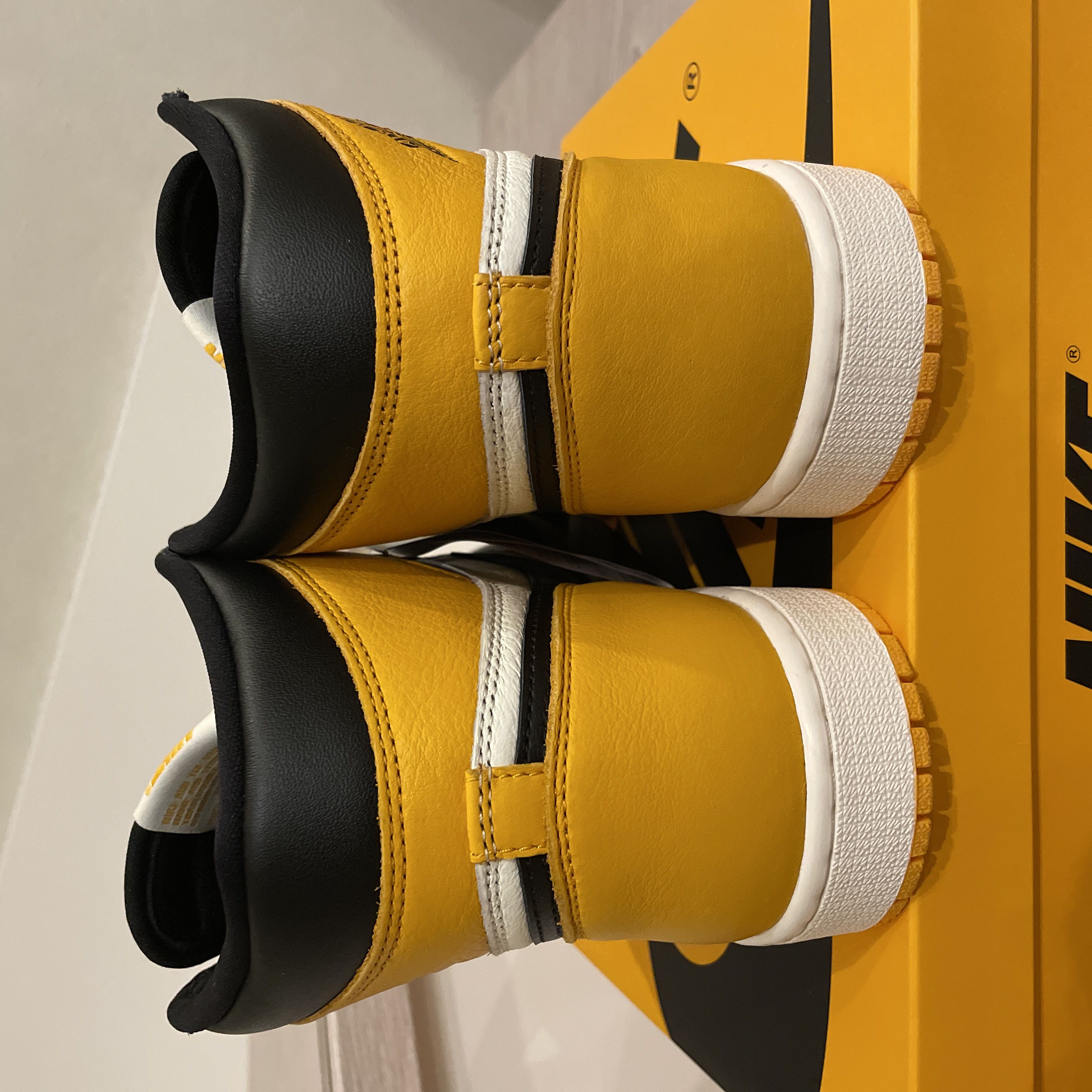 Nike Air Jordan 1 High OG Taxi 27.5cm