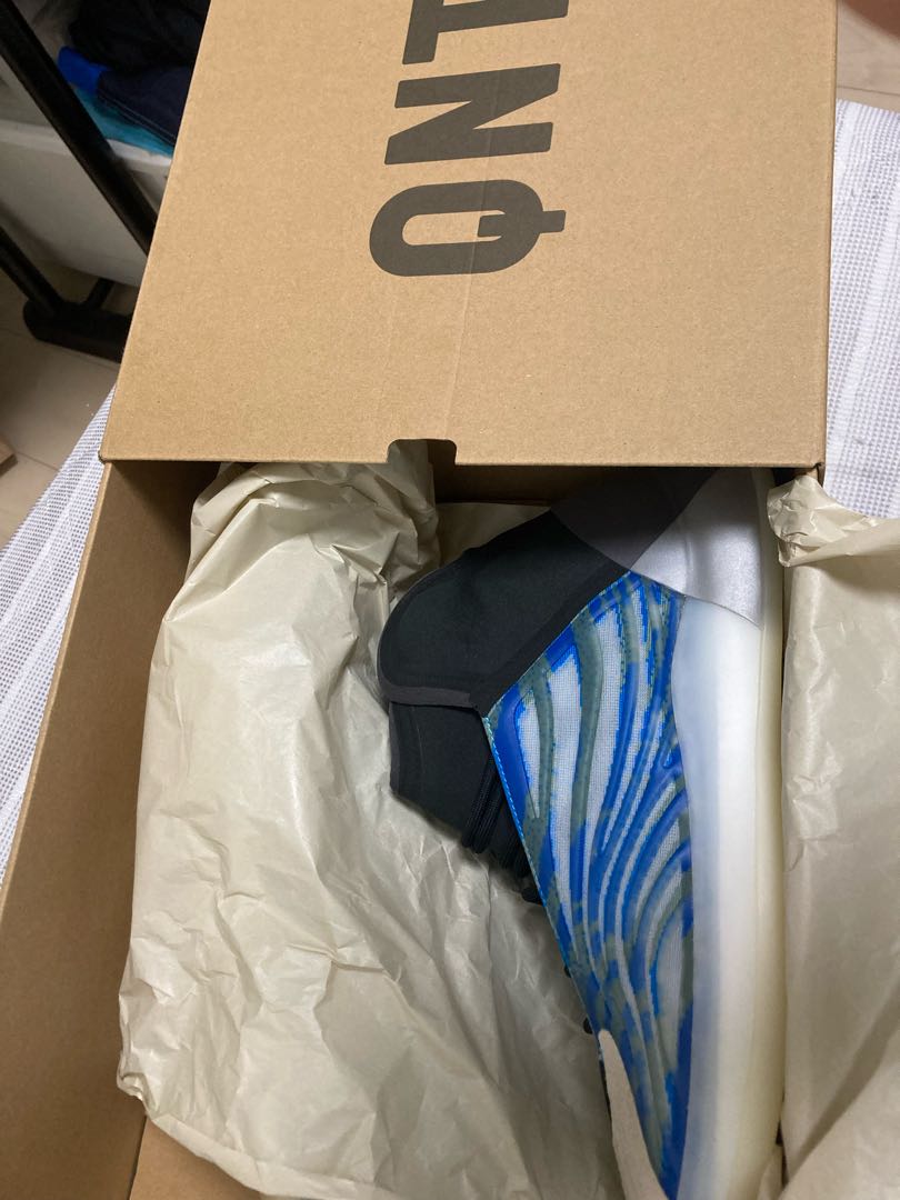 ADIDAS YEEZY QUANTUM "FROZEN BLUE" 31cm