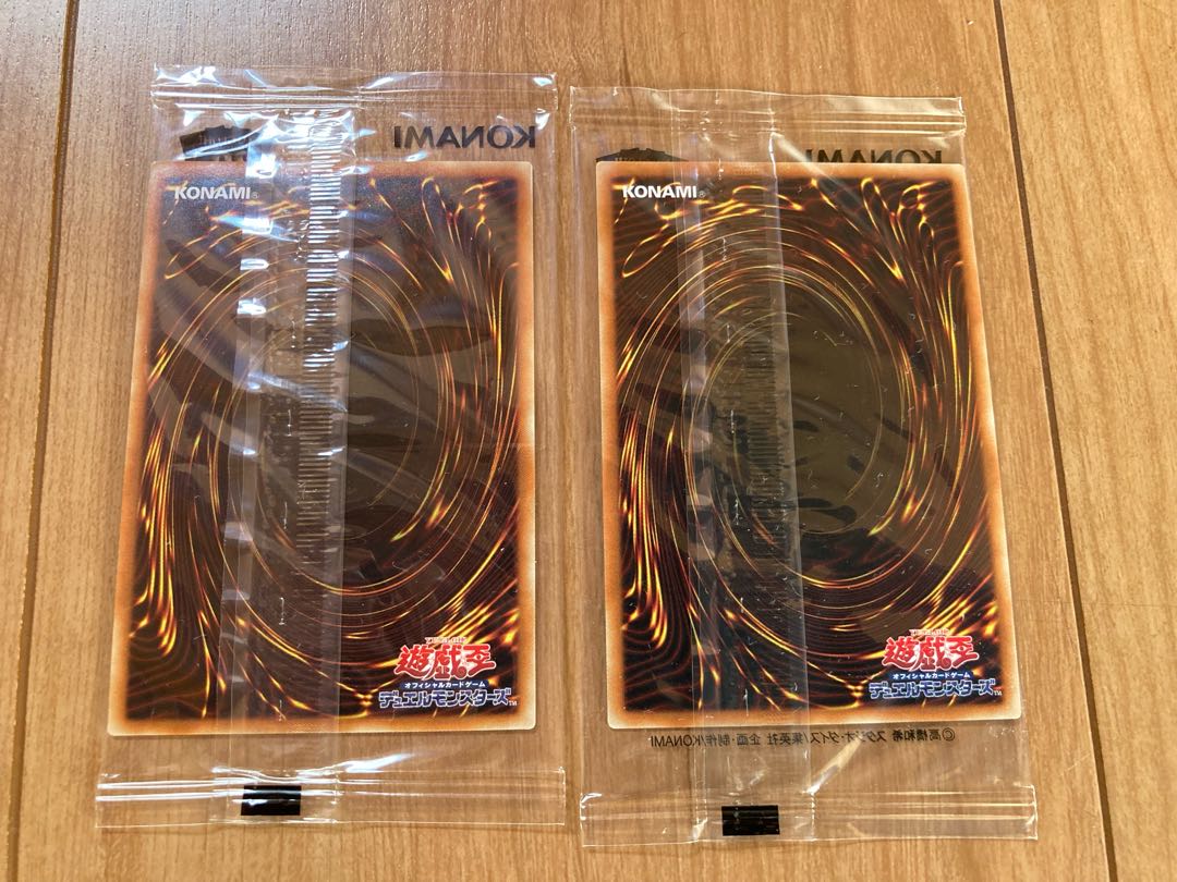 Yu-Gi-Oh wcs 2018 Blue-Eyes White Dragon Dark Magician 20th