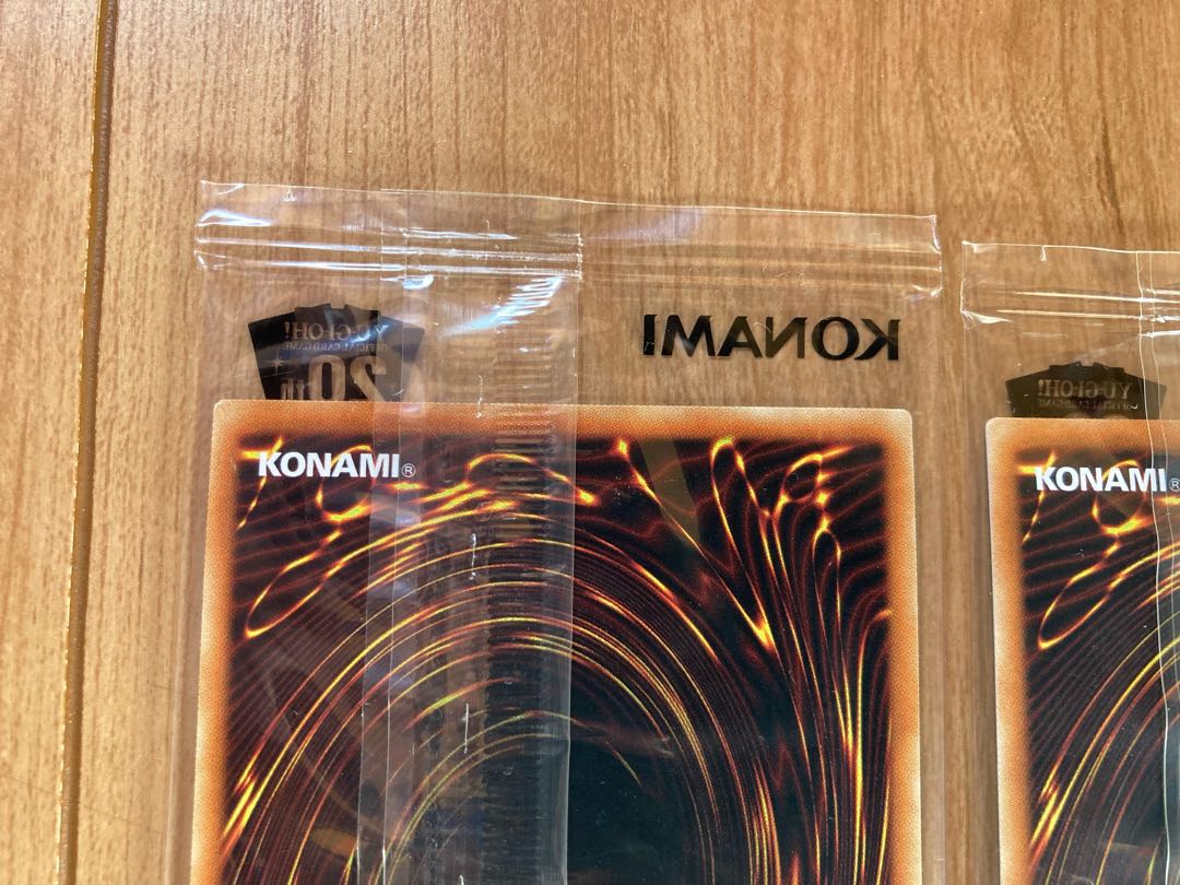 Yu-Gi-Oh wcs 2018 Blue-Eyes White Dragon Dark Magician 20th