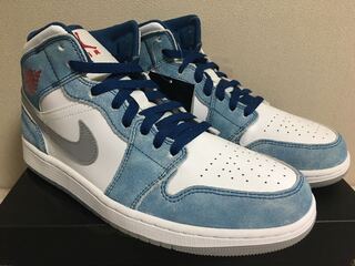 ナイキ エアジョーダン1 ミッド "ホワイト/ユニバーシティーブルー/グレー" 27cm