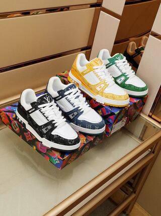 LOUISVUITTON  25.5cm