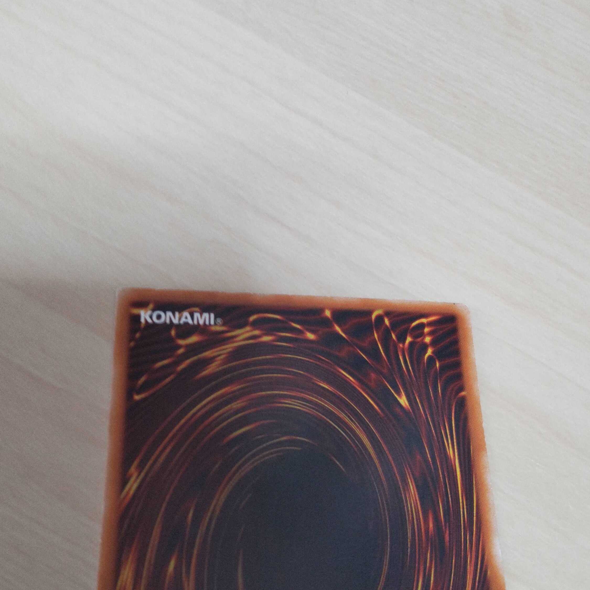 Yu-Gi-Oh! Black Magician LB05 Ultra