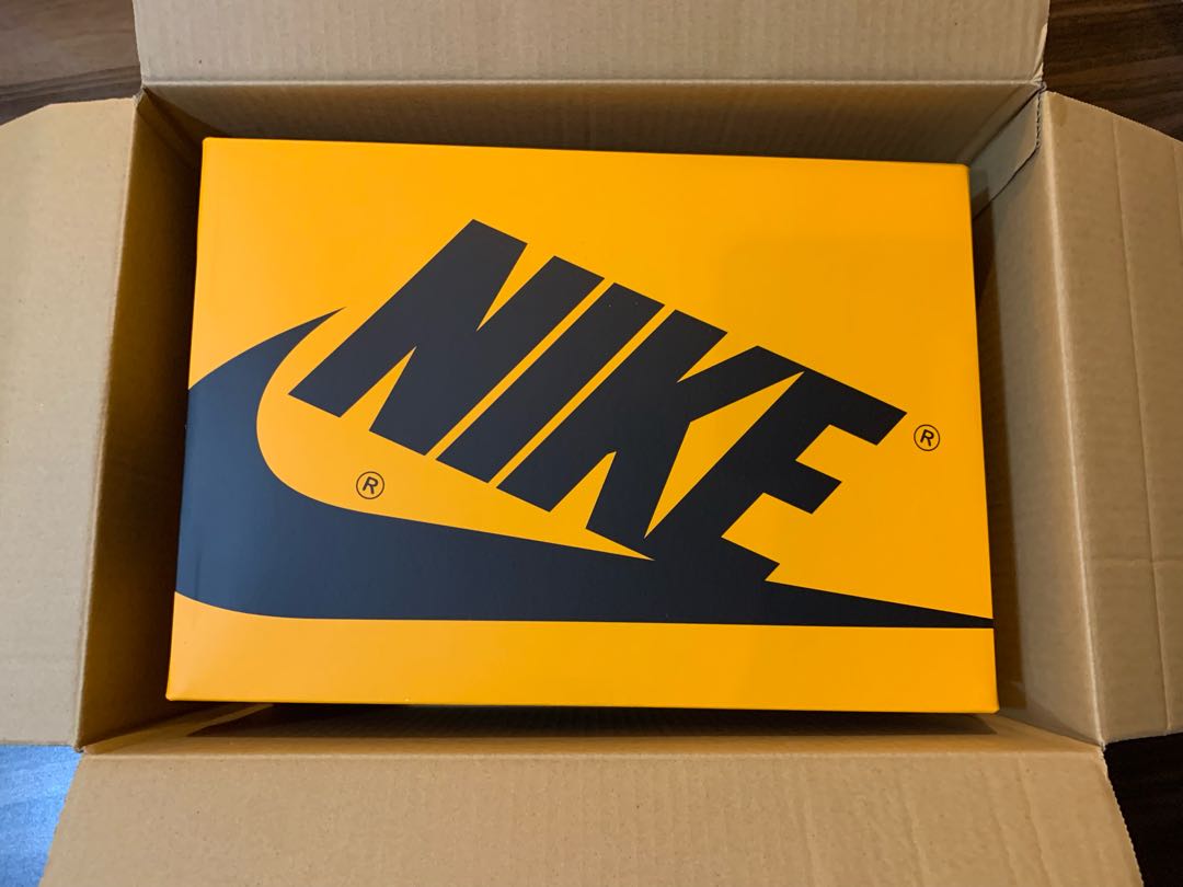 ナイキ エアジョーダン1 レトロ ハイ Og "イエロー トゥ" ブラック/タクシーホワイト 555088-711 jordan1 JORDAN OG TAXI 26.5cm