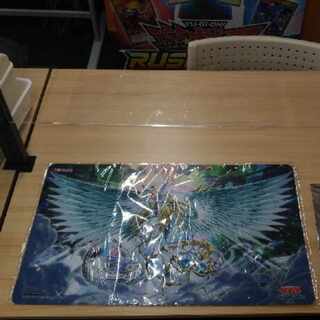 Yu-Gi-Oh Yu-Gi-Oh Day Rainbow Dragon Playmat
New Unopened