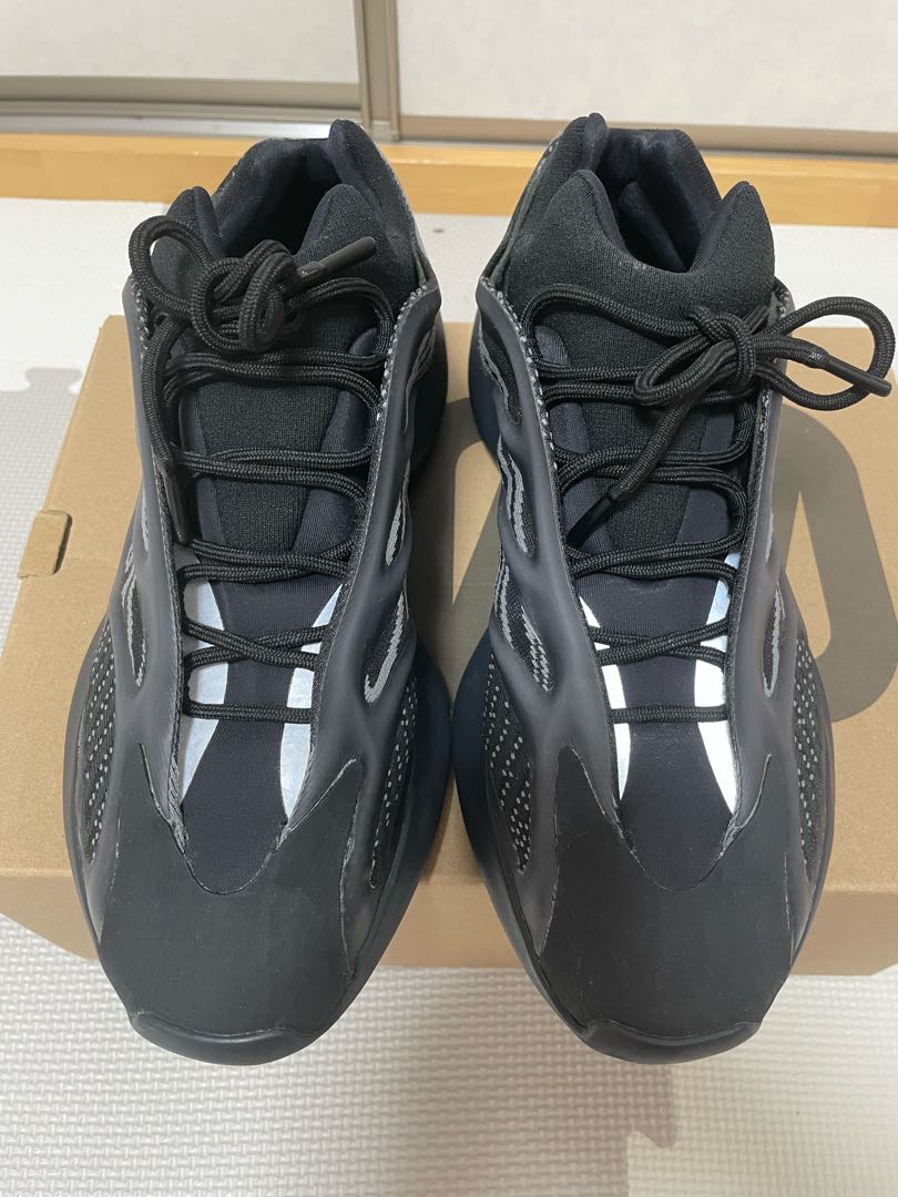 yeezy 700 v3 alvah 28.5cm