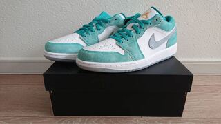 27.5cm  Nike Air Jordan 1 Low SE "New Emerald"

 27.5cm