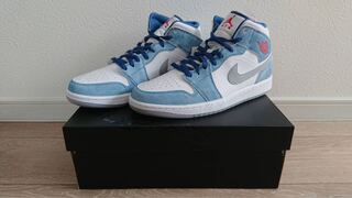 27.5cm Nike Air Jordan 1 Mid "White/University Blue/Grey"

 27.5cm