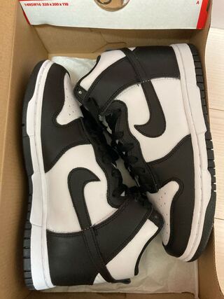 Nike WMNS Dunk High "Black and White" 24cm