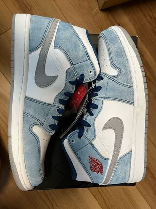 ナイキ エアジョーダン1 ミッド "ホワイト/ユニバーシティーブルー/グレー"27cm 27cm