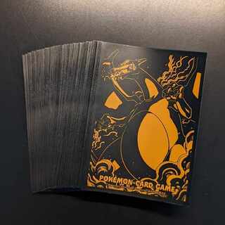 ポケモンカード　デッキシールド　リザードン