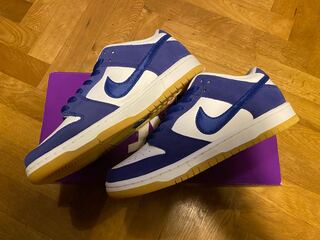 Nike SB Dunk Low "Los Angeles Dodgers/Deep Royal Blue" ナイキ SB ダンク ロー "ロサンゼルス ドジャース/ディープ ロイヤル ブルー" 25.5cm