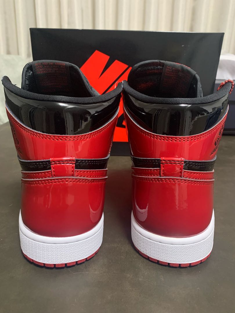 Nike Air Jordan 1 Retro High Og "Bread Patent" Black/HoWight Varsity Red 555088-063 27cm