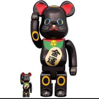 BE@RBRICK Convitation Cat - Golden Luck - Black plated 100% & 400