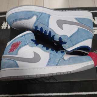 Air Jordan 1 mid University Snubbull 27cm