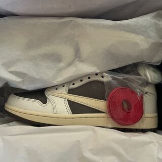 トラヴィス・スコット × ナイキ エアジョーダン 1 ロー "リバース モカ DM7866-162 25.5cm