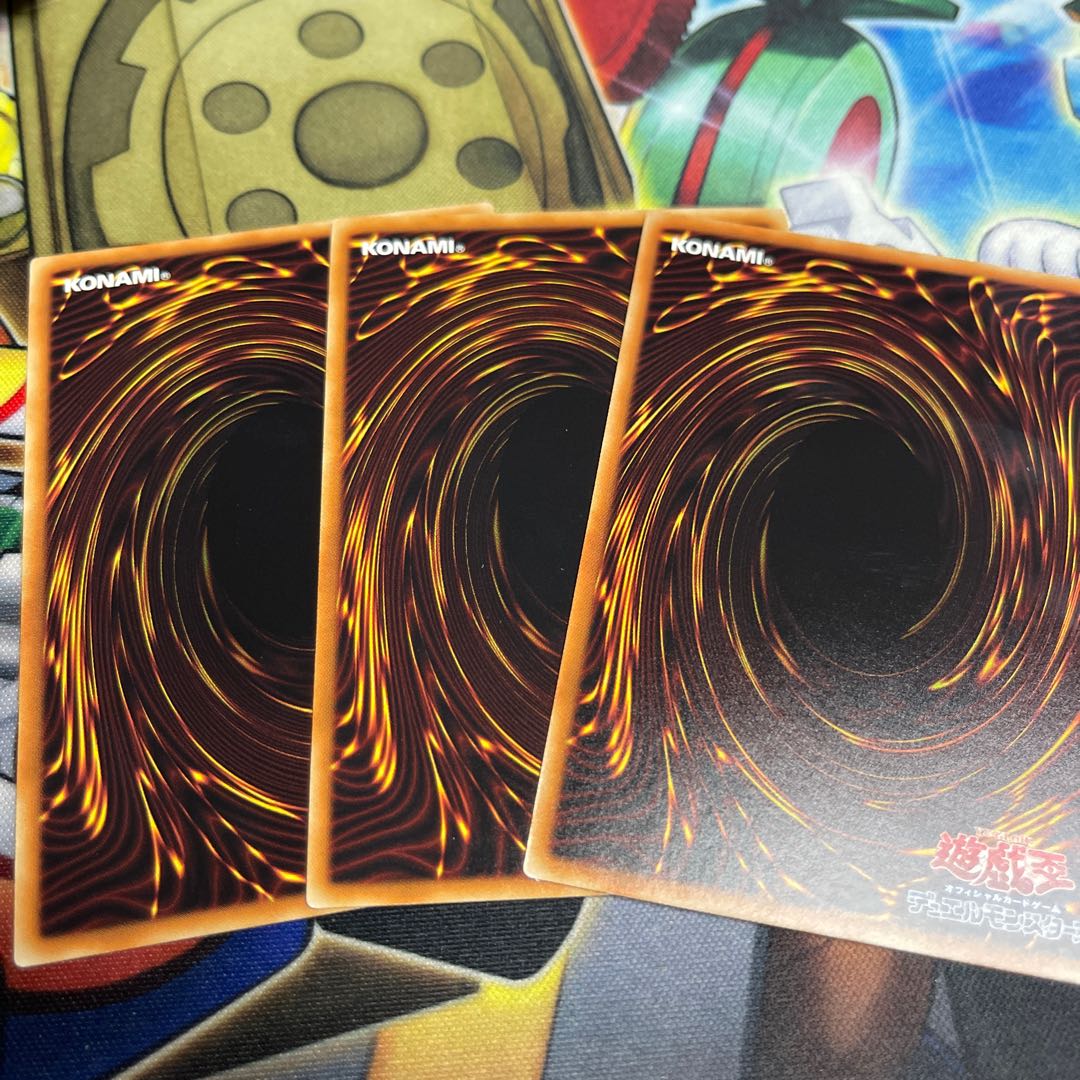 Dark Contract with the Gate Parallel Normal JP040