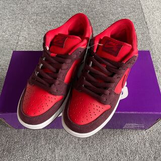 NIKE SB DUNK LOW "cherry" 25cm